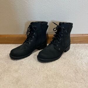 Clarks Orinoco Spice Combat/Biker Style Black Lace-Up Ankle Boots 7 1/2